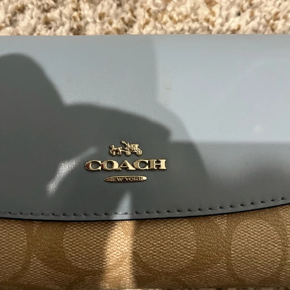 Coach Wallet - Picture 2 of 7